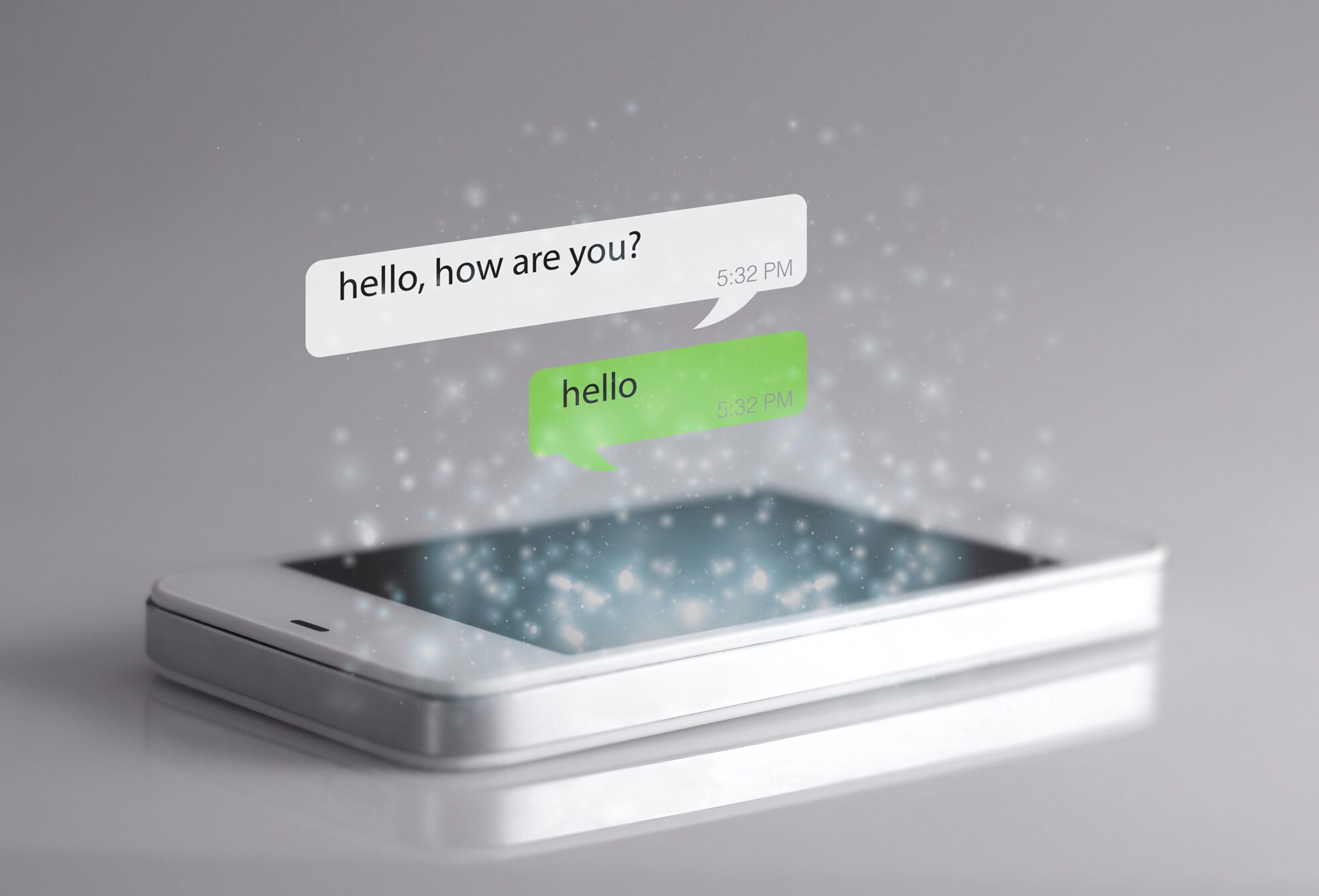 תוכי איסים - טיפים לשימוש חכם בוואטסאפ עם חבילת eSIM 